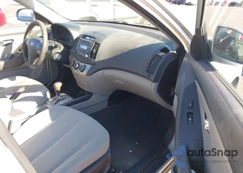 2010 Hyundai Elantra Gls from USA, damaged, VIN KMHDU4AD3AU073626